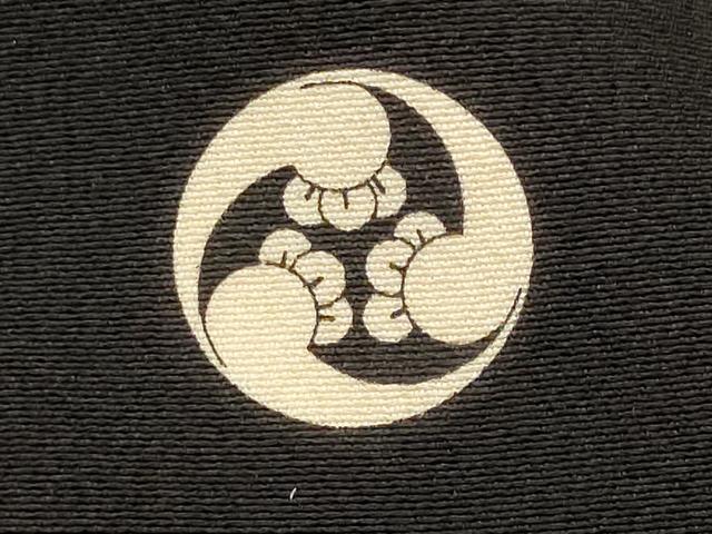 平和屋着物■豪華黒留袖 作家物 風景松文 金彩 正絹 逸品 AABJ2214st