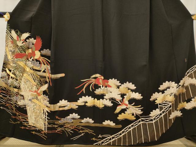 平和屋着物■豪華黒留袖 作家物 駒刺繍 鳳凰松文 金彩 正絹 逸品 AABJ2216st