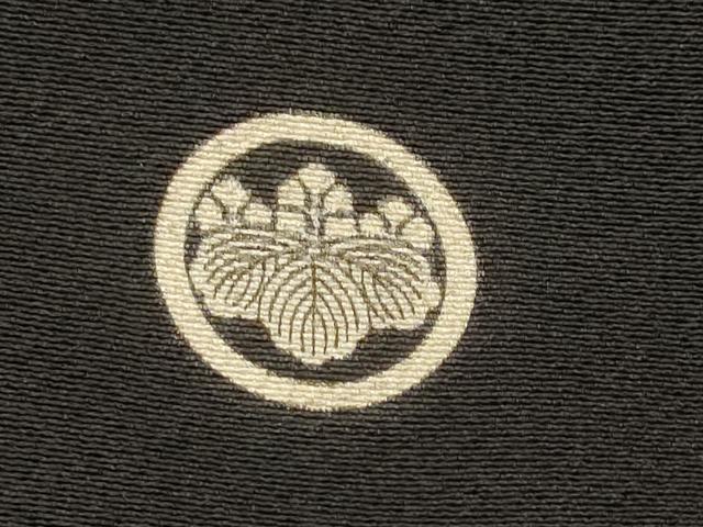 平和屋着物■豪華黒留袖 作家物 駒刺繍 鳳凰松文 金彩 正絹 逸品 AABJ2216st