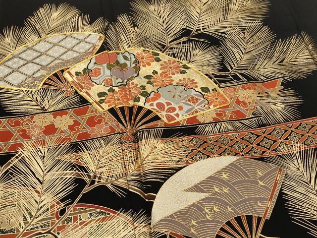 平和屋着物■豪華黒留袖 駒刺繍 扇面花松文 金彩 正絹 逸品 AABJ2224st
