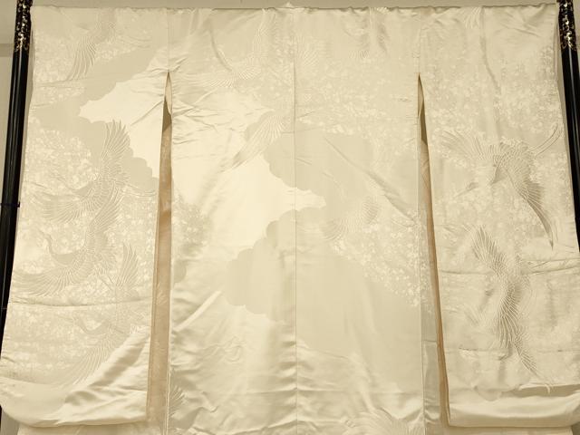 平和屋本店●白打掛 白無垢 和装 婚礼 結婚式 花嫁 神社挙式 唐織 飛鶴霞雲取り文 逸品 AABJ2697fw