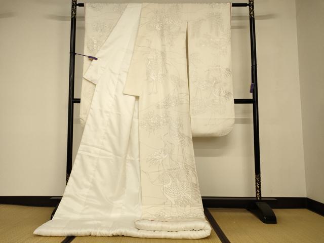 平和屋本店●本手描友禅作家 秋山章 白打掛 白無垢 和装 婚礼 結婚式 花嫁 神社挙式 刺繍 群れ鶴草花文 銀彩 逸品 AABJ2714fw
