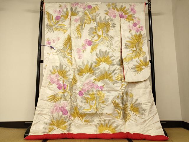 平和屋本店●色打掛 和装 婚礼 結婚式 花嫁 神社挙式 総刺繍 飛鶴舞花松文 金銀糸 逸品 AABJ2750fw