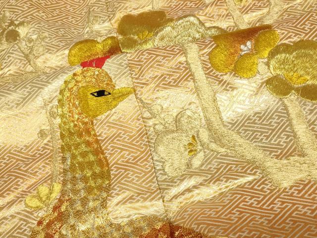 平和屋本店●色打掛 和装 婚礼 結婚式 花嫁 神社挙式 駒刺繍 枝梅孔雀文 金銀糸 逸品 AABJ2762fw
