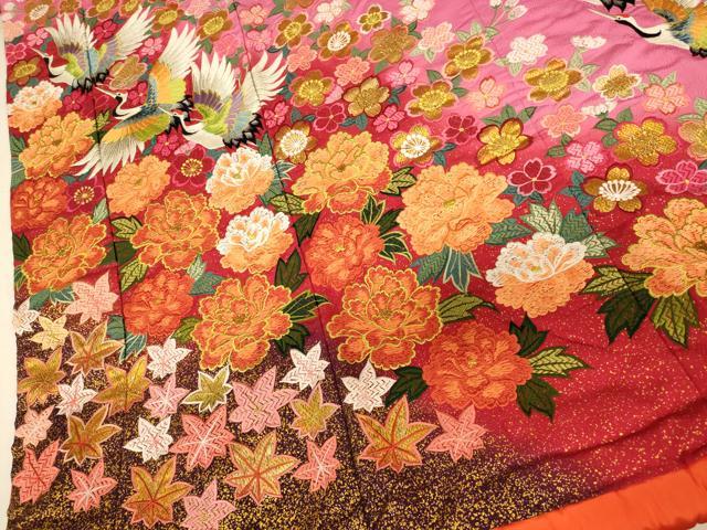 平和屋本店●色打掛 和装 婚礼 結婚式 花嫁 神社挙式 唐織 飛鶴草花文 暈し染め 金銀糸 金銀彩 逸品 AABJ2776fw