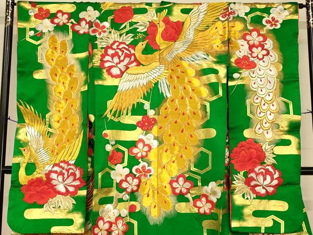 平和屋本店●色打掛 和装 婚礼 結婚式 花嫁 神社挙式 駒刺繍 孔雀枝梅文 金銀糸 逸品 AABJ2790fw