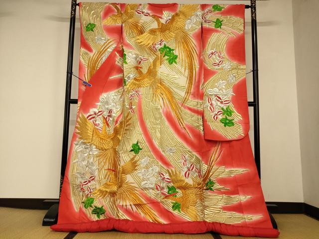 平和屋本店●色打掛 和装 婚礼 結婚式 花嫁 神社挙式 駒刺繍 鳳凰草花文 暈し染め 金銀糸 逸品 AABJ2791fw