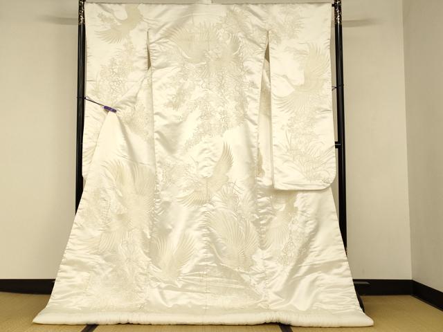 平和屋本店●白打掛 白無垢 和装 婚礼 結婚式 花嫁 神社挙式 総刺繍 孔雀松梅文 逸品 AABJ2800fw