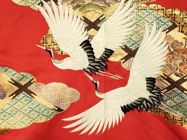 平和屋本店●色打掛 和装 婚礼 結婚式 花嫁 神社挙式 手描き 刺繍 飛鶴天井梅松文 金彩 銀糸 逸品 AABJ2858fw