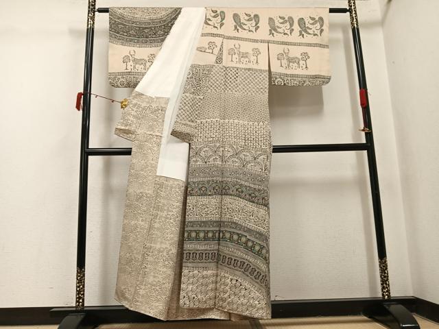平和屋着物●訪問着 動物 洋花文 金通し地 正絹 逸品 AABJ2956ph