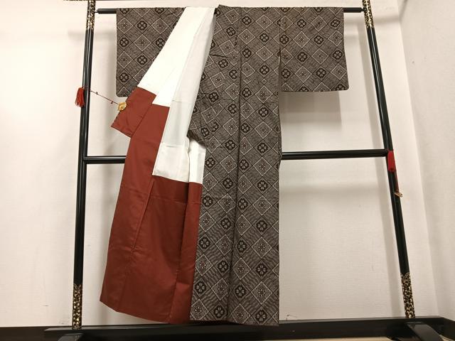 平和屋着物●本場大島紬 龍郷絣 正絹 逸品 AABJ2968ph