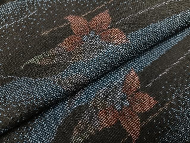 平和屋着物●本場大島紬 カタス9マルキ 草花文 正絹 逸品 AABJ3014ph