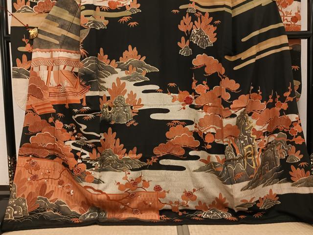 平和屋本店●アンティーク 大正ロマン 振袖 駒刺繍 松竹梅風景文 黒地 金銀彩 ロング丈 正絹 逸品 AABJ3028ph
