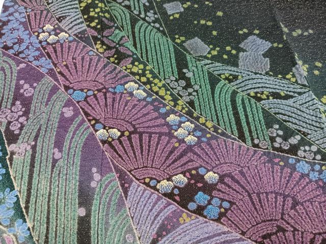 平和屋着物●十日町 名門 滝泰謹製 訪問着 中国三大刺繍 相良刺繍 おぼろ染め 重ね絞り 梅 金通し地 正絹 逸品 AABJ3063ph