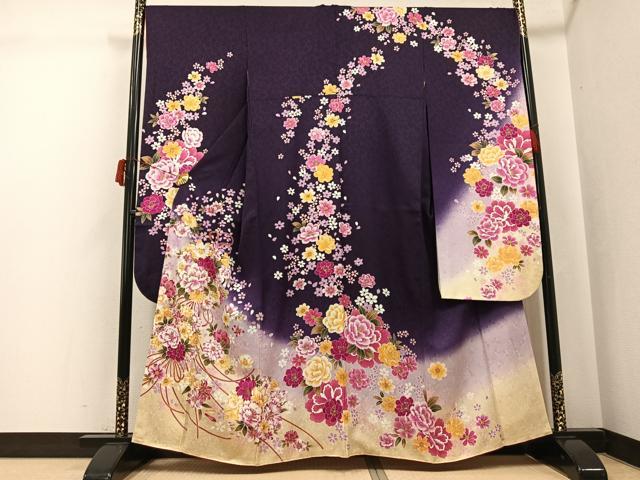 平和屋着物●豪華振袖 刺繍 舞花文 暈し染め 金糸 正絹 逸品 AABJ3080ph