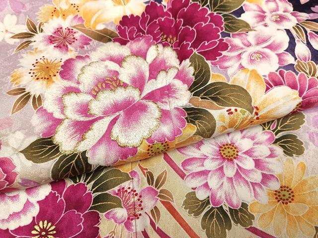 平和屋着物●豪華振袖 刺繍 舞花文 暈し染め 金糸 正絹 逸品 AABJ3080ph