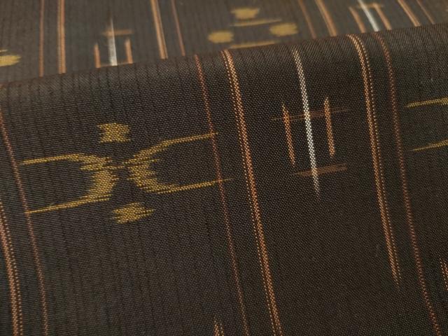 平和屋着物●上質な紬 琉球絣文様 正絹 逸品 AABJ3099ck