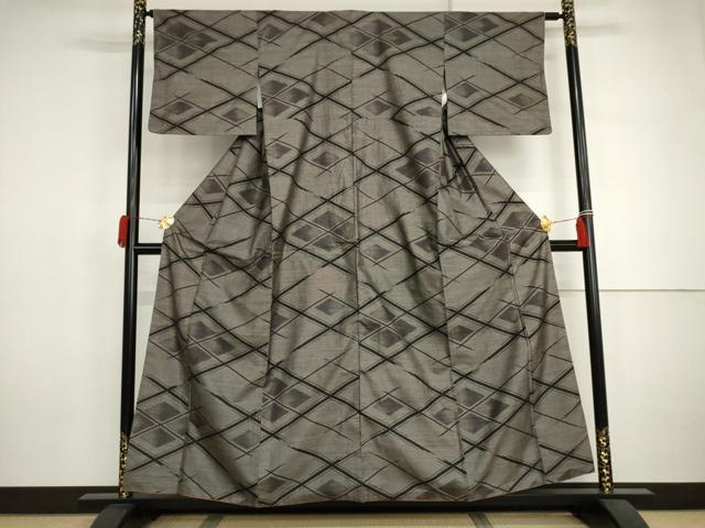 平和屋着物●本場大島紬 泥染め カタス9マルキ 菱文 正絹 逸品 AABJ3171cs