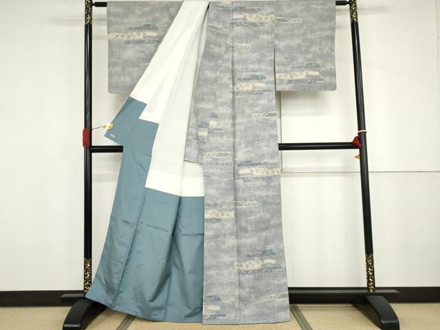 平和屋着物●本場結城紬 重要無形文化財 モロ入り 100亀甲 エ霞吉祥文 三越扱い 正絹 逸品 AABJ3701cs