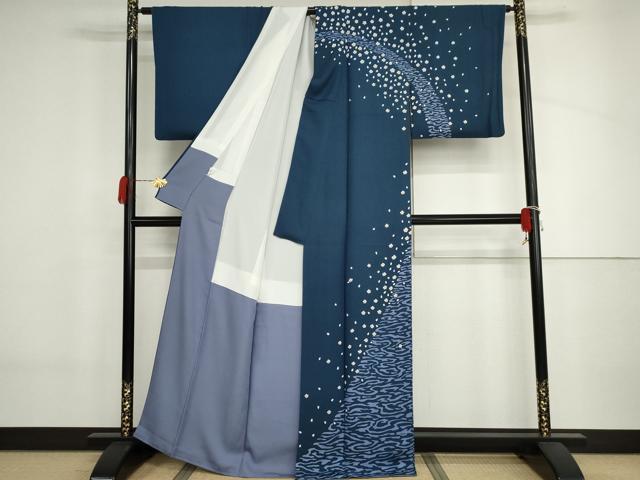 平和屋着物●東京友禅 菅有鬼一 訪問着 流水舞花文 金彩 健勝苑扱い 丹後ちりめん 反端付き 正絹 逸品 AABJ3722cs
