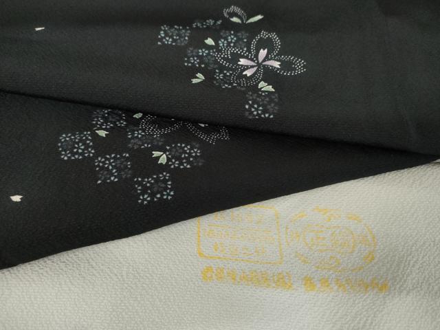 平和屋着物●上質な小紋 花蝶文 黒地 三越扱い 丹後ちりめん 反端付き 正絹 逸品 AABJ3765cs