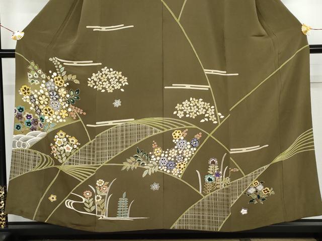 平和屋着物●訪問着 エ霞草花文 暈し染め 金彩 鬼しぼ縮緬 正絹 逸品 AABJ3799cs