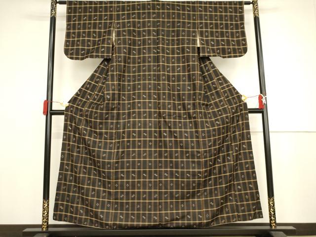 平和屋着物●国指定重要無形文化財 本場久米島紬 格子 手織 正絹 逸品 AABJ3802cs
