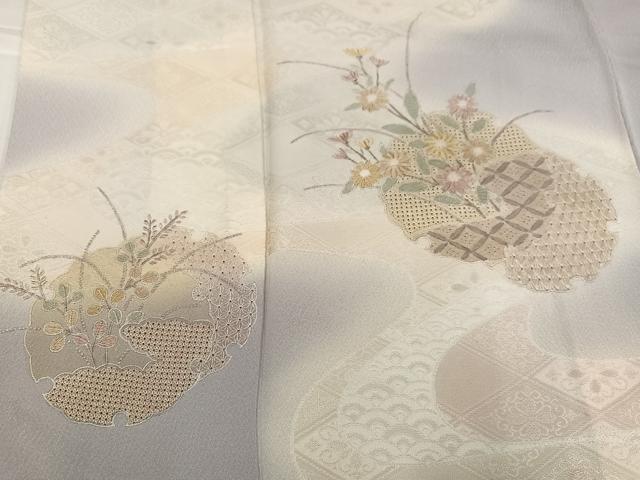 平和屋着物●訪問着 中国三大刺繍 汕頭刺繍 スワトウ刺繍 雪輪草花文 暈し染め 銀糸 正絹 逸品 AABJ3847ph