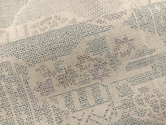 平和屋着物●本場結城紬 重要無形文化財 100亀甲 草花文 正絹 逸品 AABJ3885ph