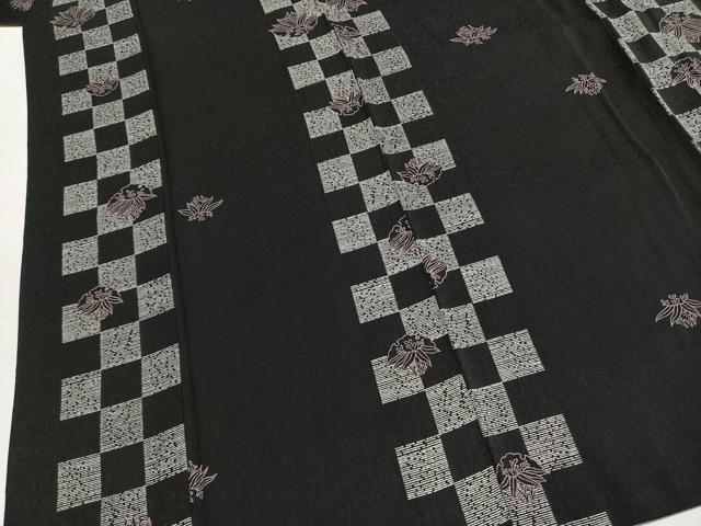平和屋着物●染色作家 草野一騎 小紋 市松笹文 黒地 健勝苑扱い 正絹 逸品 AABJ4006fy