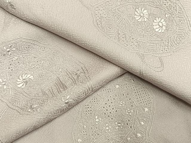 平和屋着物●無地絵羽訪問着 中国三大刺繍 汕頭刺繍 スワトウ刺繍 総刺繍 鏡裏花文 牡丹鼠色 正絹 逸品 AABJ4070fy