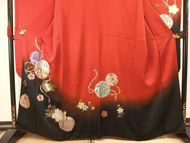 平和屋着物●豪華振袖 駒刺繍 毬 舞花文 暈し染め 金銀彩 正絹 逸品 AABJ4370fy