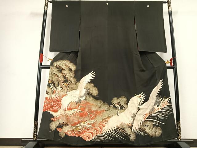 平和屋着物●アンティーク 大正ロマン 黒留袖 駒刺繍 鶴 枝松文 金銀彩 正絹 逸品 AABJ4688fy