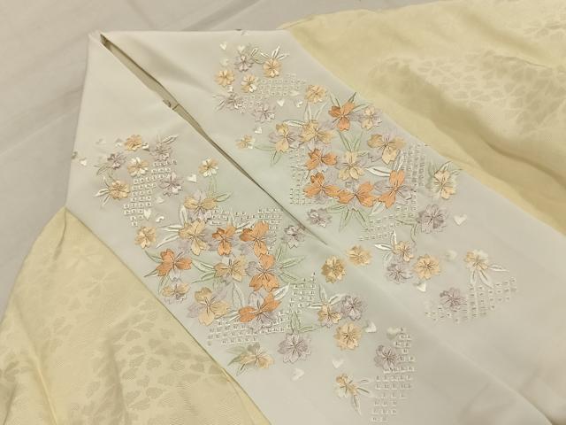 平和屋着物●長襦袢 袷 舞花文 半衿刺繍 正絹 逸品 AABJ4716fy