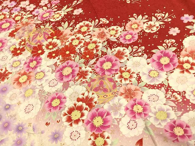 平和屋着物●豪華振袖 駒刺繍 草花毬文 暈し染め 銀通し地 正絹 逸品 AABJ4729fy