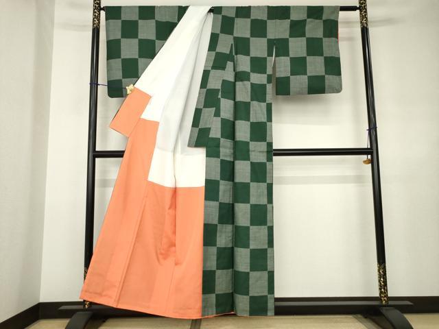 平和屋着物●本場奄美大島紬 カタス7マルキ 市松文 反端付き 正絹 逸品 AABJ4986ck