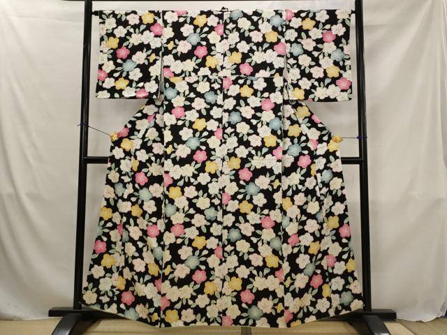 平和屋着物■上質な小紋 舞花文 黒地 正絹 逸品 AABJ5079st