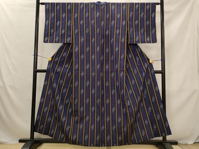 平和屋着物▽本場琉球絣 紬 単衣 間道 正絹 逸品 AABJ5166st