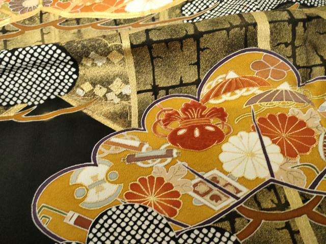 平和屋着物●創業460年・千總 黒留袖 駒刺繍 松取り宝尽くし花文 金彩 正絹 逸品 AABJ5735ck