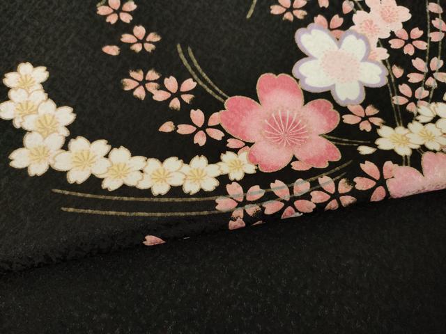 平和屋着物●小振袖 二尺袖 舞花文 黒地 金彩 洗える着物 AABJ5770ck