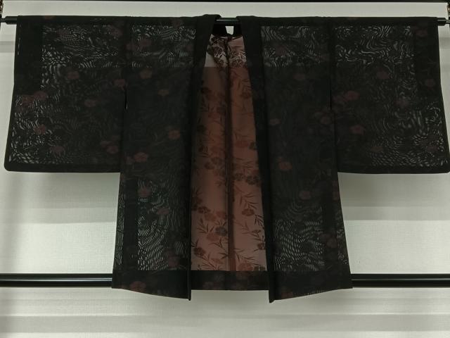 平和屋着物▽羽織 スリーシーズン 春夏秋 塵除け 草花文 黒地 正絹 逸品 AABJ6106jh