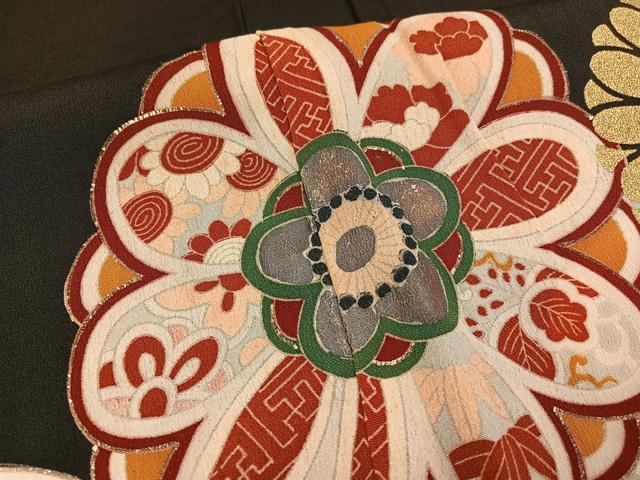 平和屋着物●アンティーク 大正ロマン 黒留袖 駒刺繍 群れ鶴花文 金彩 正絹 逸品 AABJ6270ph
