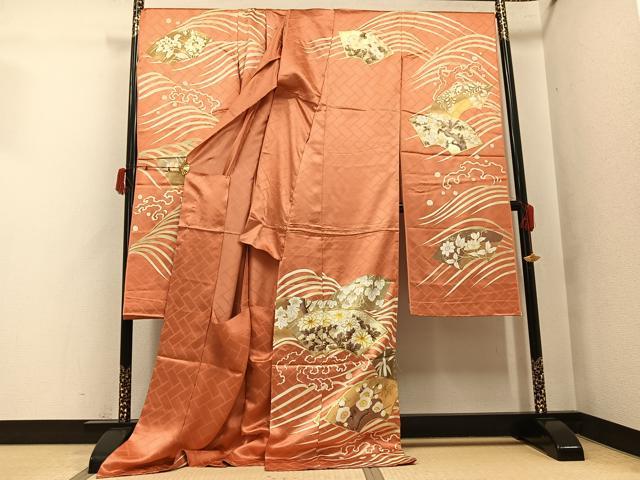 平和屋着物●豪華振袖 駒刺繍 地紙立波花文 金彩 上代28万 仮絵羽 逸品 未使用 AABJ6283ph