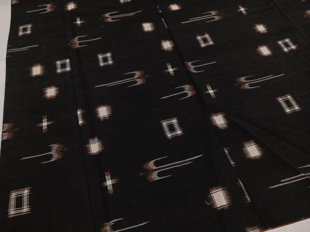 平和屋着物●上質な紬 琉球絣文様 胴抜き仕立て 正絹 逸品 AABJ6290ph