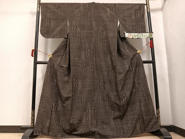 平和屋着物●結城紬 80亀甲 幾何学文様 証紙付き 正絹 逸品 未使用 AABJ6310ph