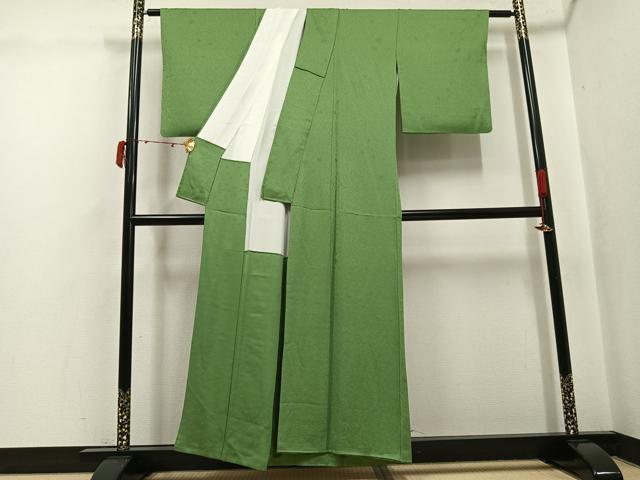 平和屋着物●上質な色無地 舞蝶地紋 松葉色 正絹 逸品 AABJ6335ph