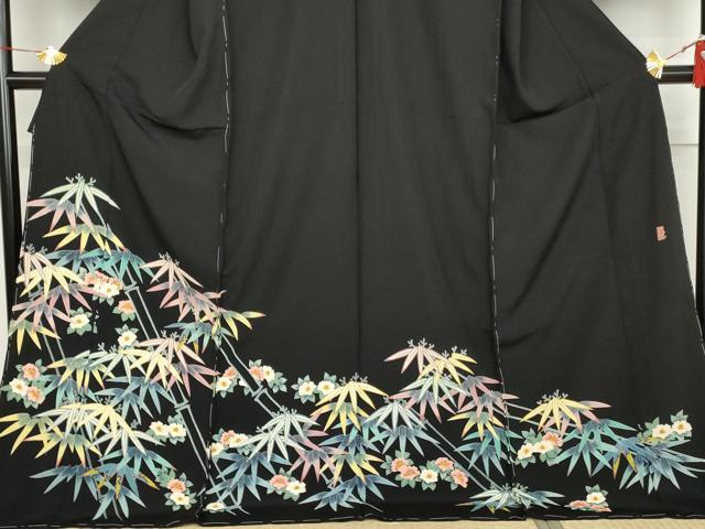 平和屋着物●本加賀友禅作家 吉川久仁 黒留袖 笹花文 浜ちりめん 仮絵羽 正絹 逸品 未使用 AABJ6561cs