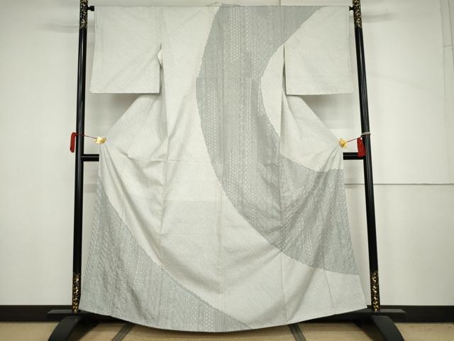 平和屋着物●本場縞大島紬 訪問着 絞り 刺繍 刺し子 吉祥花文 正絹 逸品 AABJ6585cs
