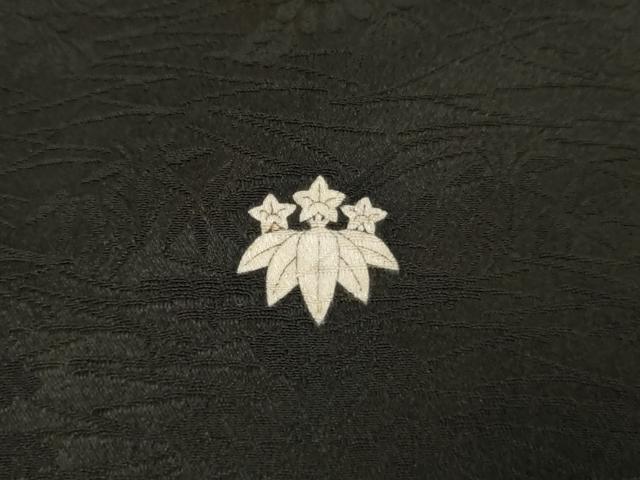 平和屋着物●京都老舗銘店・に志田 黒留袖 友禅 駒刺繍 花籬文 たとう紙付き 正絹 逸品 AABJ6655cs