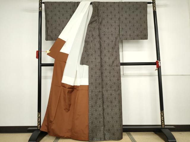平和屋着物●本場大島紬 泥染め カタス9マルキ 麻の葉文様 正絹 逸品 AABJ6676cs